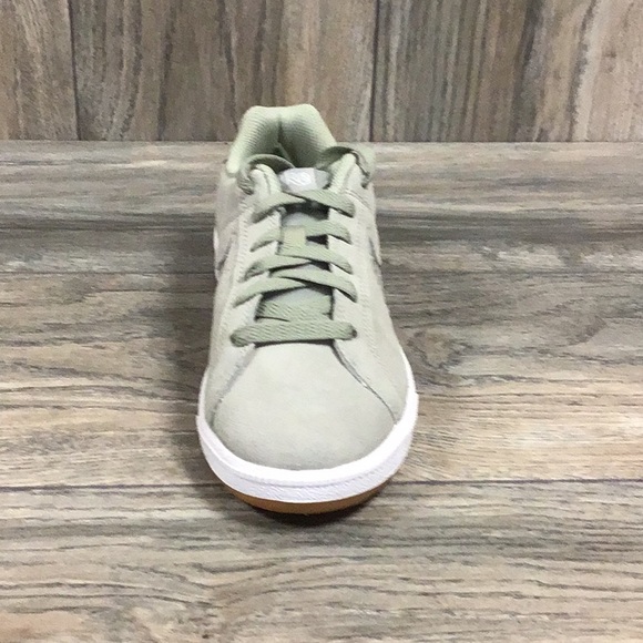 NEW Nike Court Royale PREM  AJ7731-300 - Picture 2 of 6